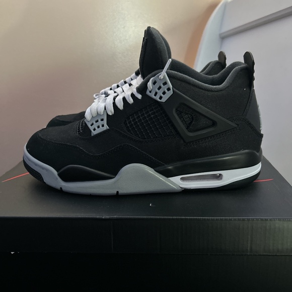 Jordan 4 black canvas main image 4